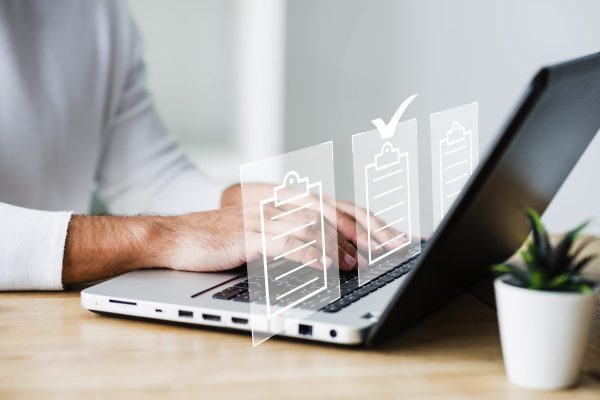 standard-quality-control-concept-m